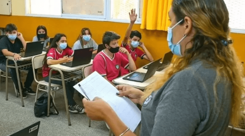 UEPC demandó a la provincia el cumplimiento de titularizaciones