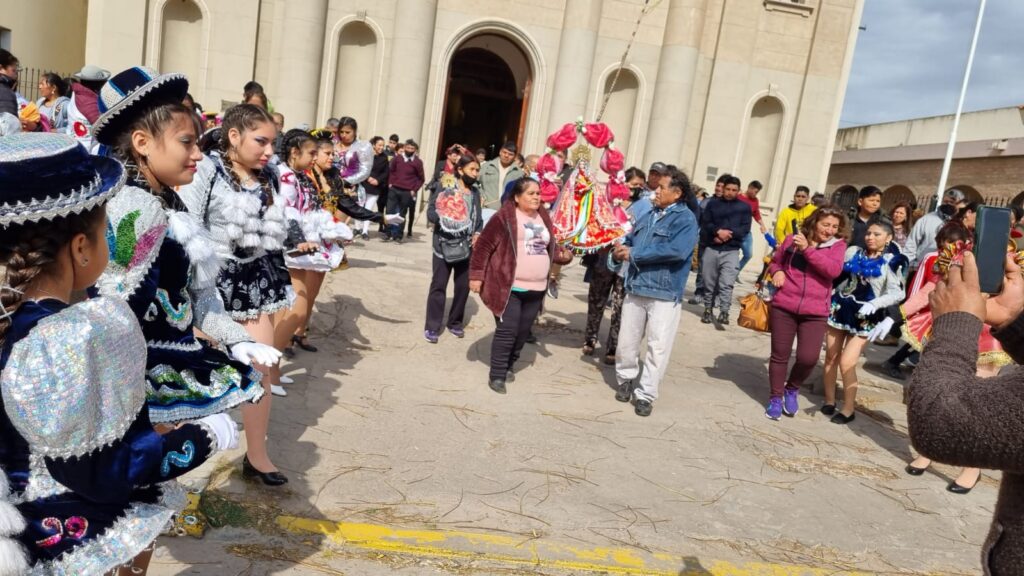 Celebración de la Virgen de Urkupiña, la unión entre la cultura y la religiosidad popular