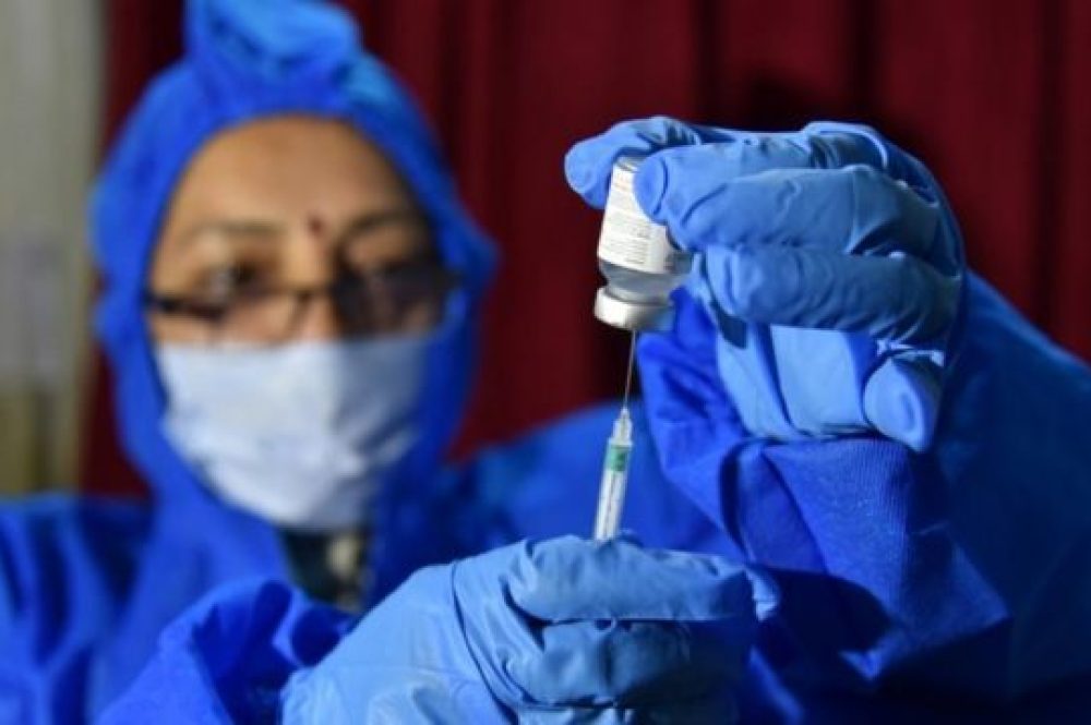 _116338381_tv065028103