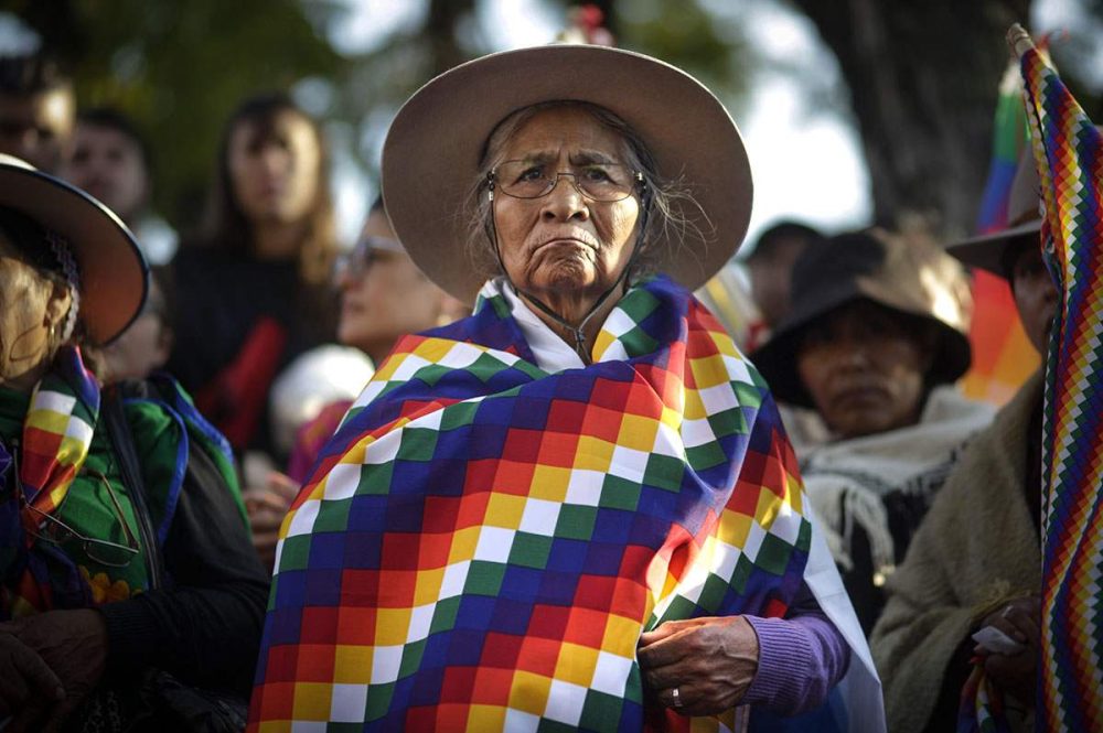 12-octubre-sin_indigenas-sin_democracia001
