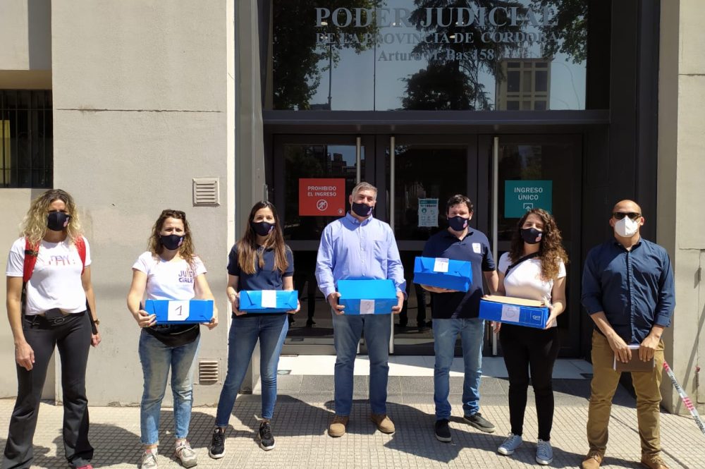 121150087_3538279509568747_1252178569842537869_o