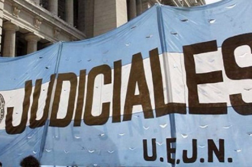 20201014184440_16467-780x405