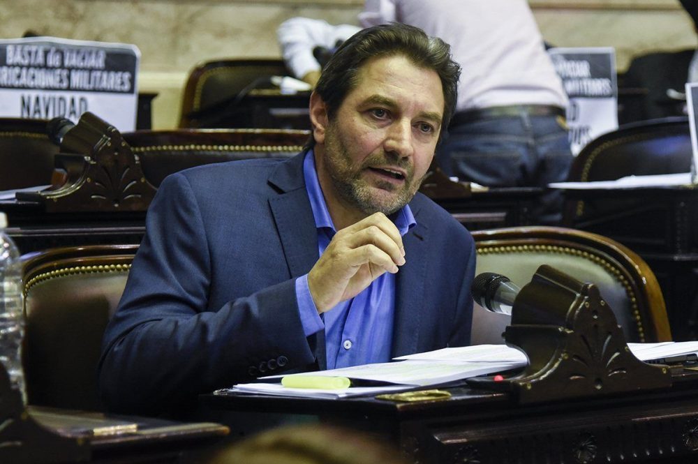 206846_1758996236_959