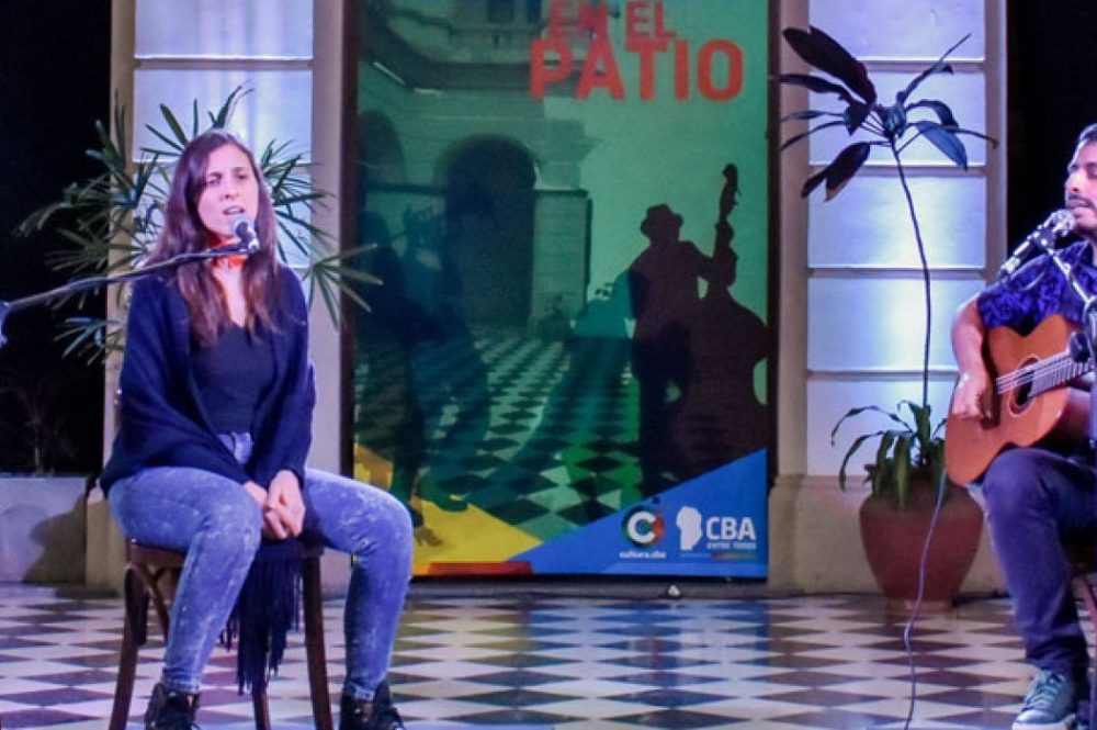 25-a-las-21-Cultura-en-el-patio-Canciones-que-fundan-territorios1-1-1-1900x700_c