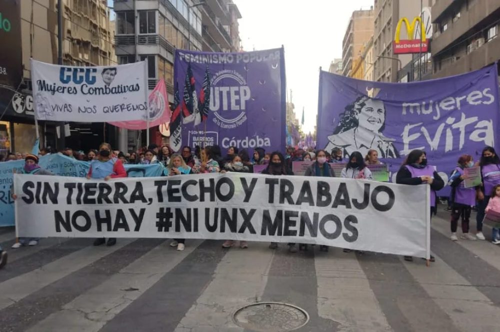 282c8cdc-e190-4104-8cea-a198775ed989