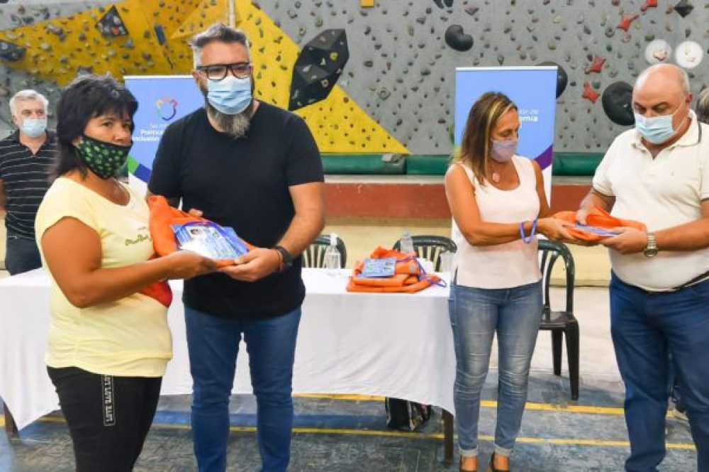 29-01-2021-CREDENCIALES-NARANJITAS-84-1-scaled-800x400