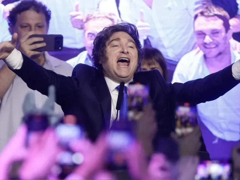 390539_1805798 390539_1805798