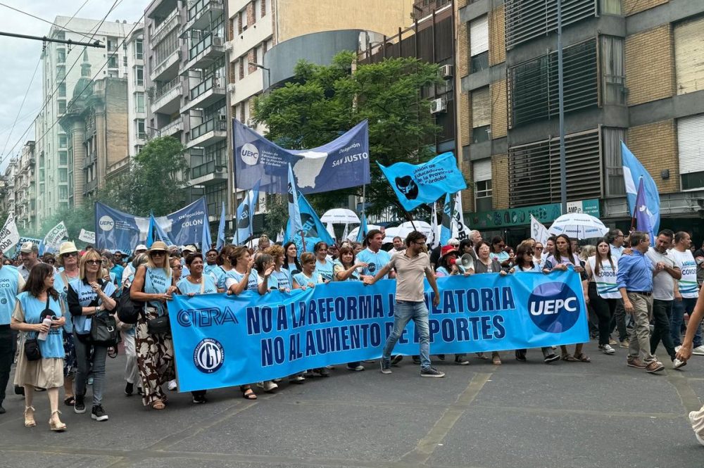 3a1ae565-6797-40d0-b600-1cb7ecc57004