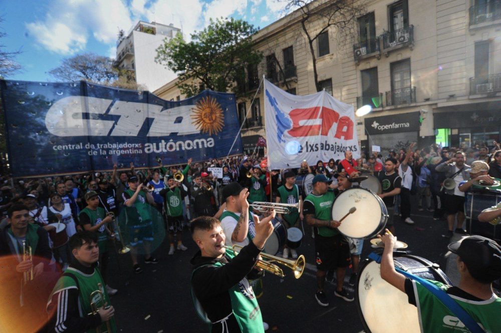 3ed7af25-aee2-424d-8cb9-0c7bffd33ff2