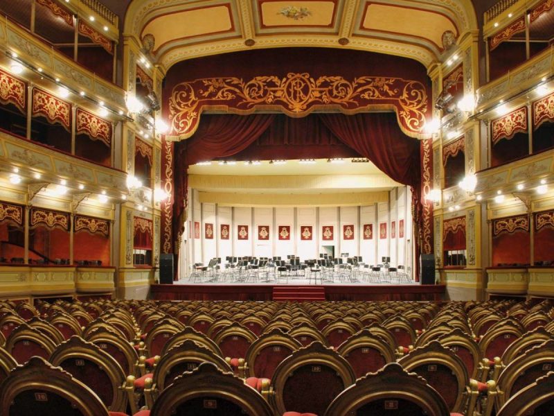 4-Teatro-Libertador-S.M.-RB-e1548791821917