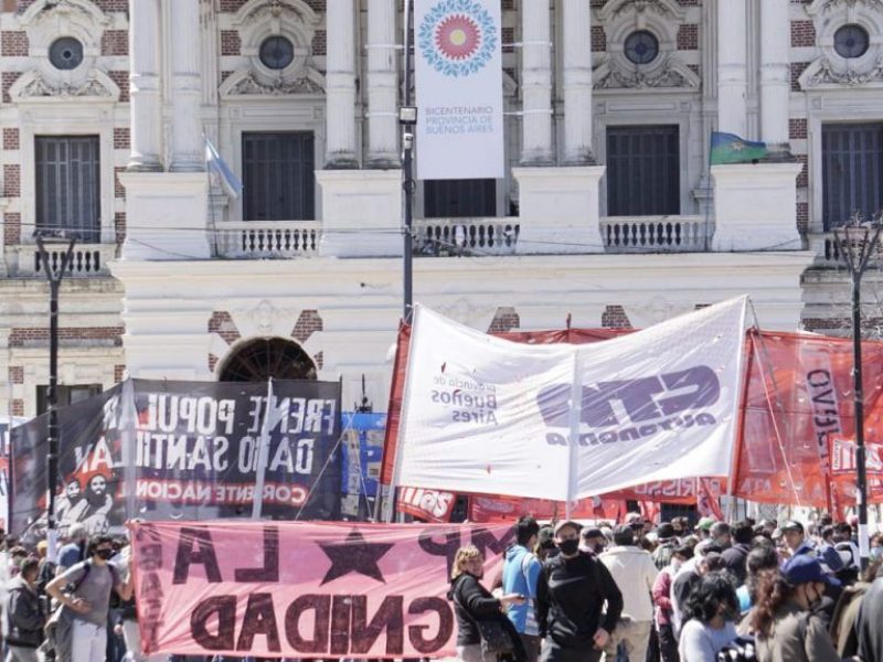 MOVIMIENTOS SOCIALES