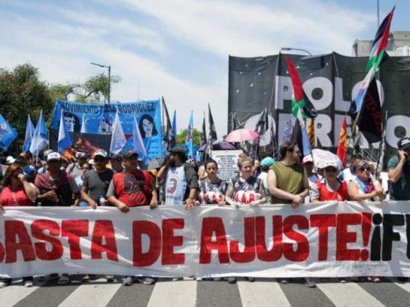 69300ceb1abc6_700_394!