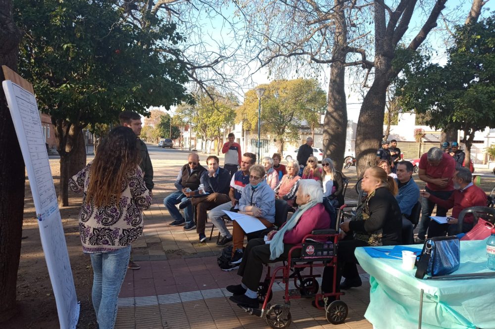 8076c16f-903a-4f86-a992-6243a4092c4d