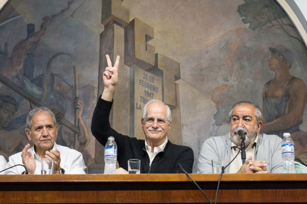 980132-psx-20251013-151331