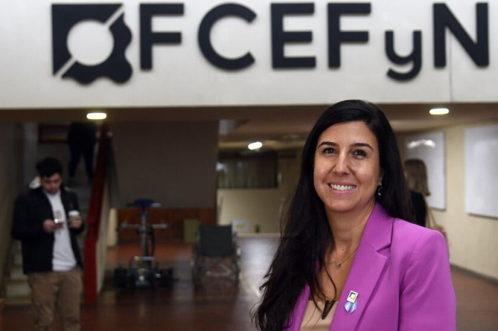 D2DQWWRWWBDCBMCNTQUTQVIWVQ