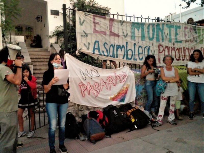 Denuncia-penal-por-autovia-asamblea-paravachasca-00-696x568