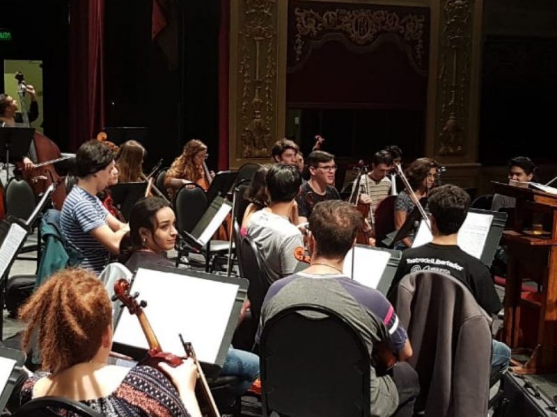 Ensayo-Orquesta-Academica-Juvenil-2-1900x700_c