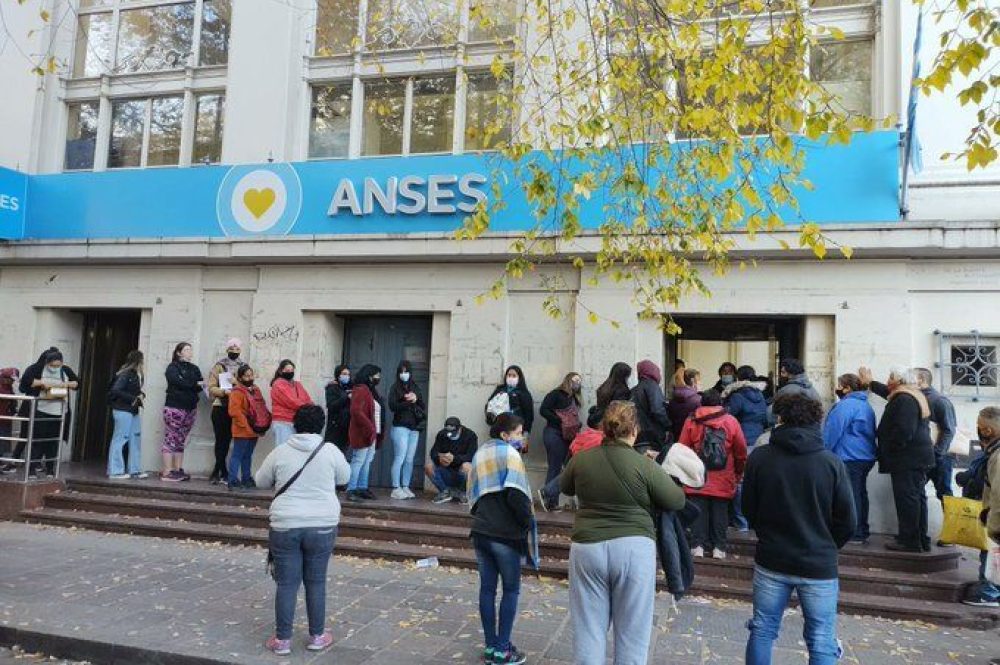 FvYBFPaXsAAFTkI-optimized