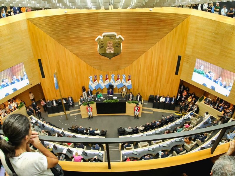 Legislatura-1