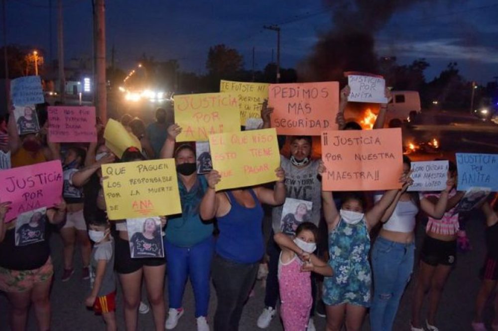 Gentileza Vía País