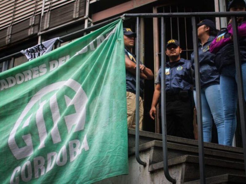 Manifestacion-de-ATE-en-oficinas-publicas-ATE-Cordoba-e1712226123977