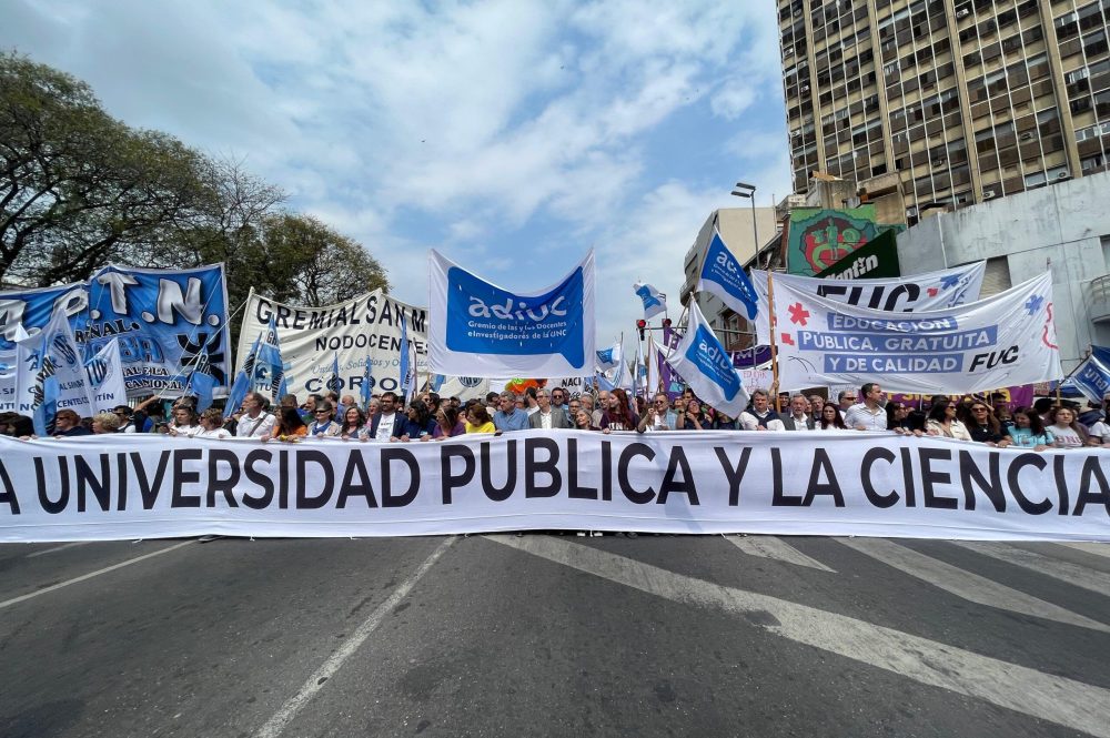 Marcha Universitaria