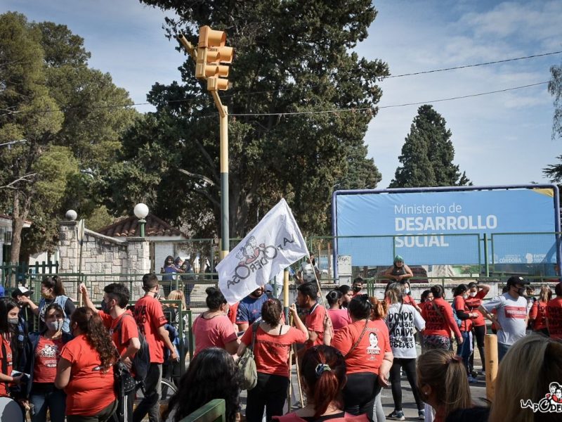 Marcha organiazciones sociales a Ministerio