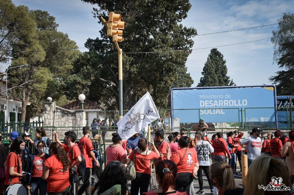 Marcha organiazciones sociales a Ministerio
