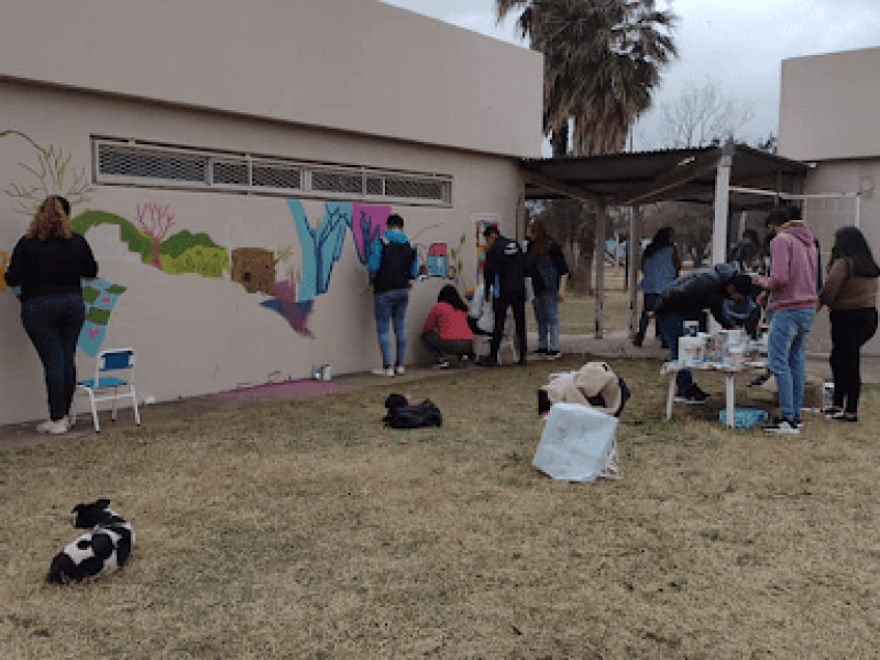 Muros por la identidad