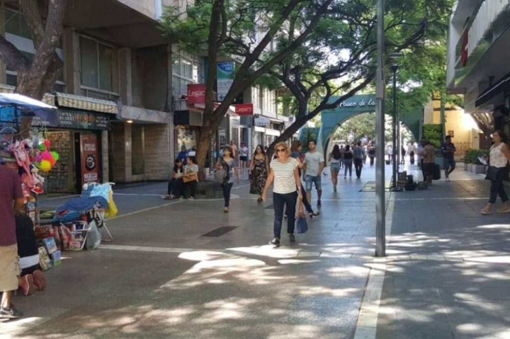 Noche-de-las-peatonales-1024x768-1