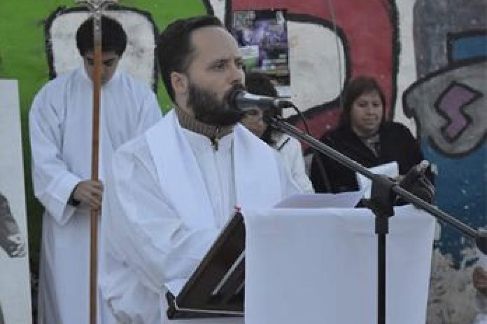 Padre Pablo Viola