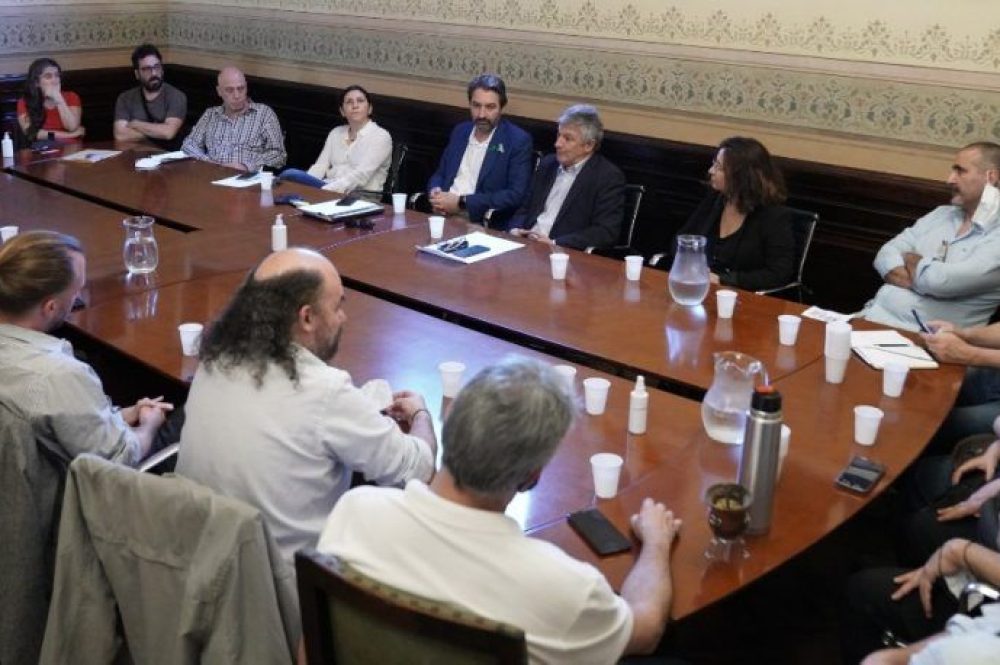 Reunion-Carro-2-e1636134888290-1024x458