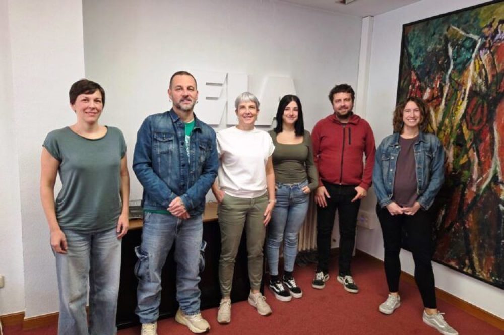 WhatsApp-Image-2025-11-11-at-13.52.18-750x563-1 (1)