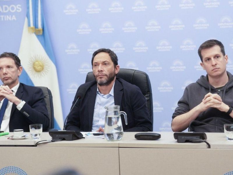 a8d55a50-3dad-4cea-b7db-d27c7f284924_16-9-discover-aspect-ratio_default_0