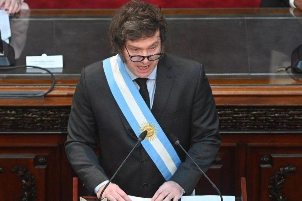 b7ccdc56-d746-4af5-9fab-3d3b8db6b78f_16-9-discover-aspect-ratio_default_1090847