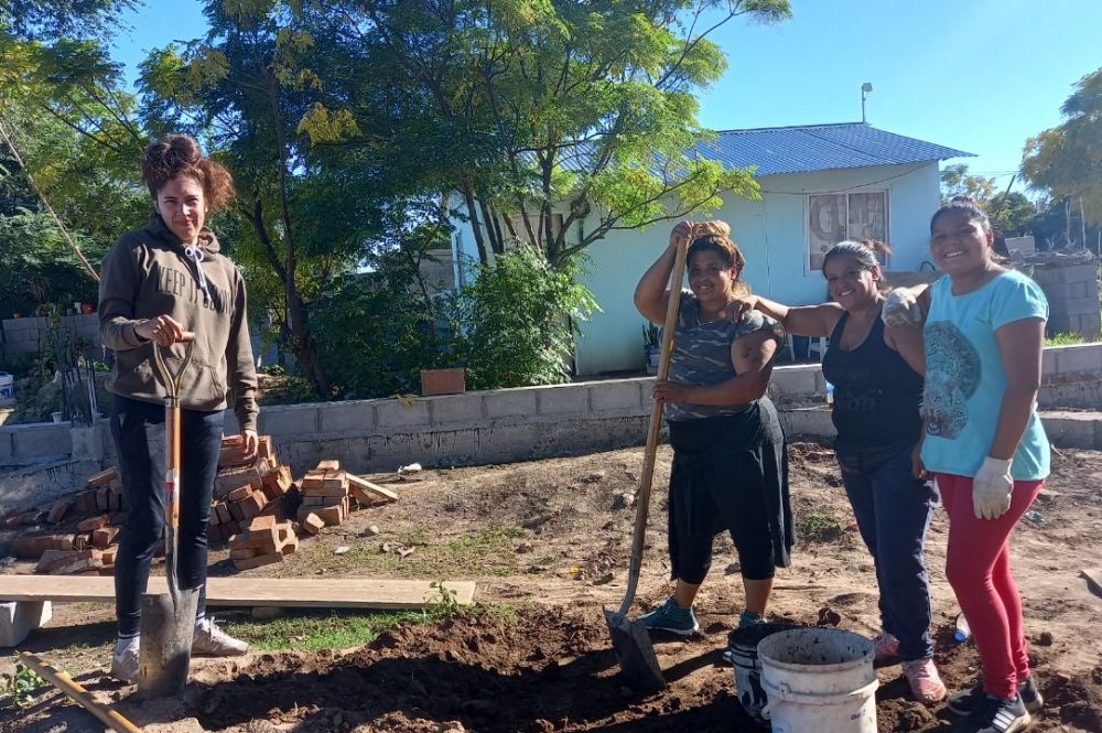 bc777428-20b0-4556-944b-15cc7e73622e