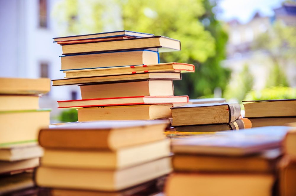 donde-y-como-se-pueden-donar-libros-que-ya-no-queremos-1