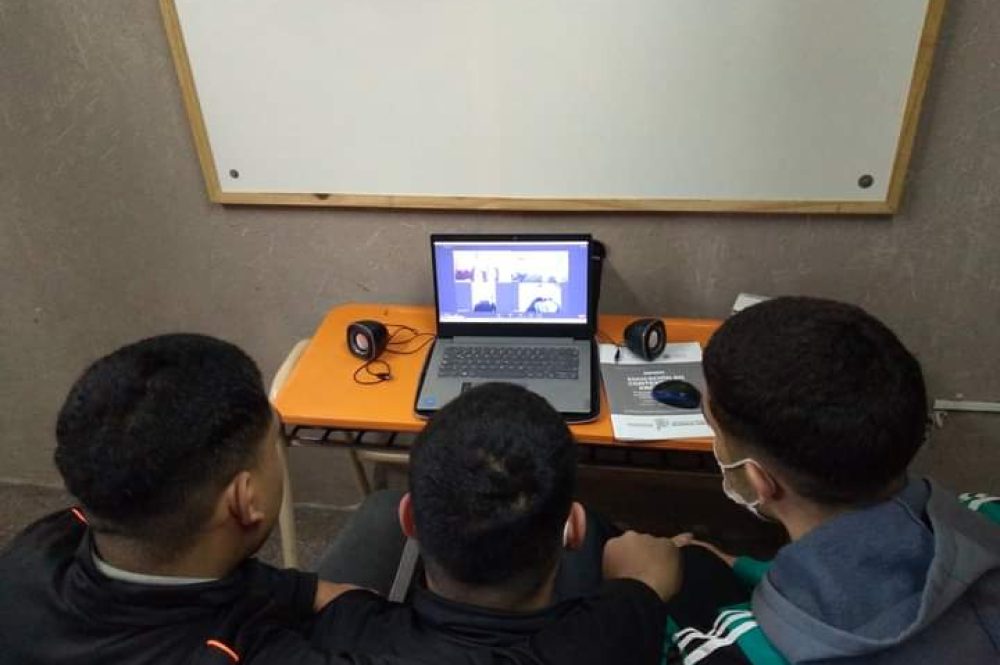 e9994484-acd8-4aae-83ff-f3ac378aeef1