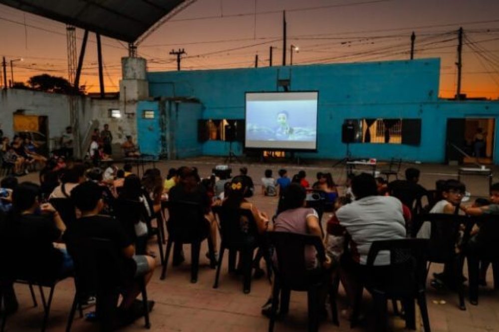 f685x385-387656_425349_5050