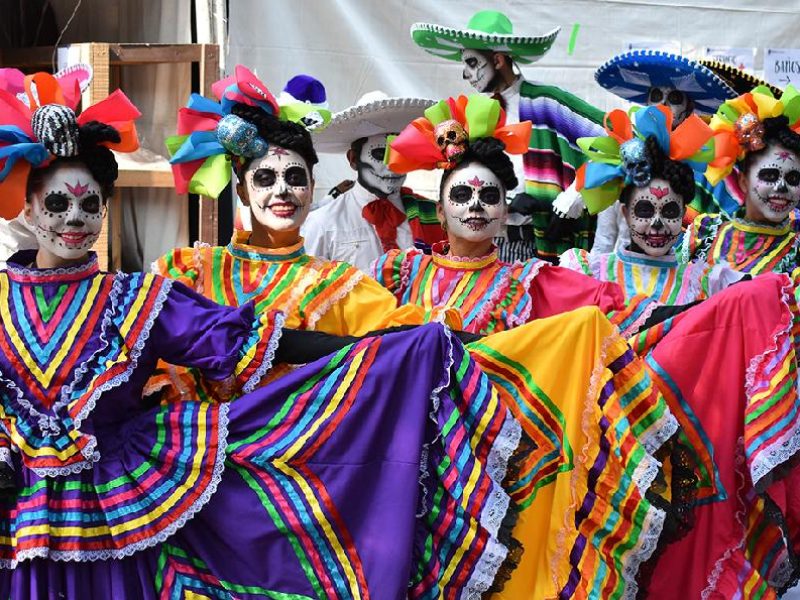 fiesta-muertos-catrinas