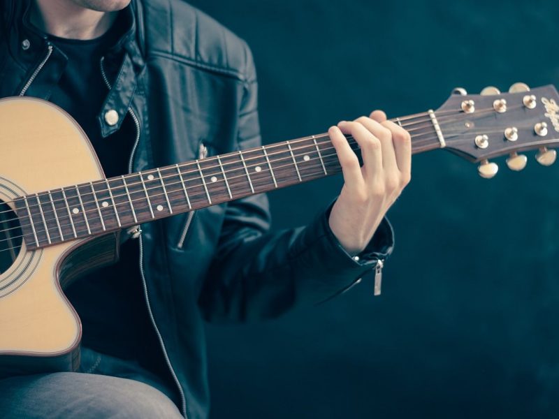 guitar-756326_1280 guitar-756326_1280