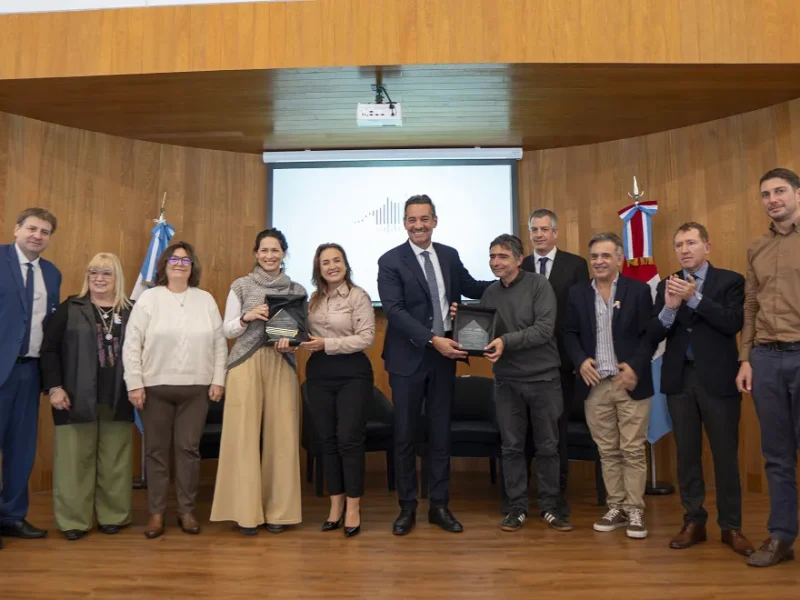 iNVESTIGADORES DEL CONICET