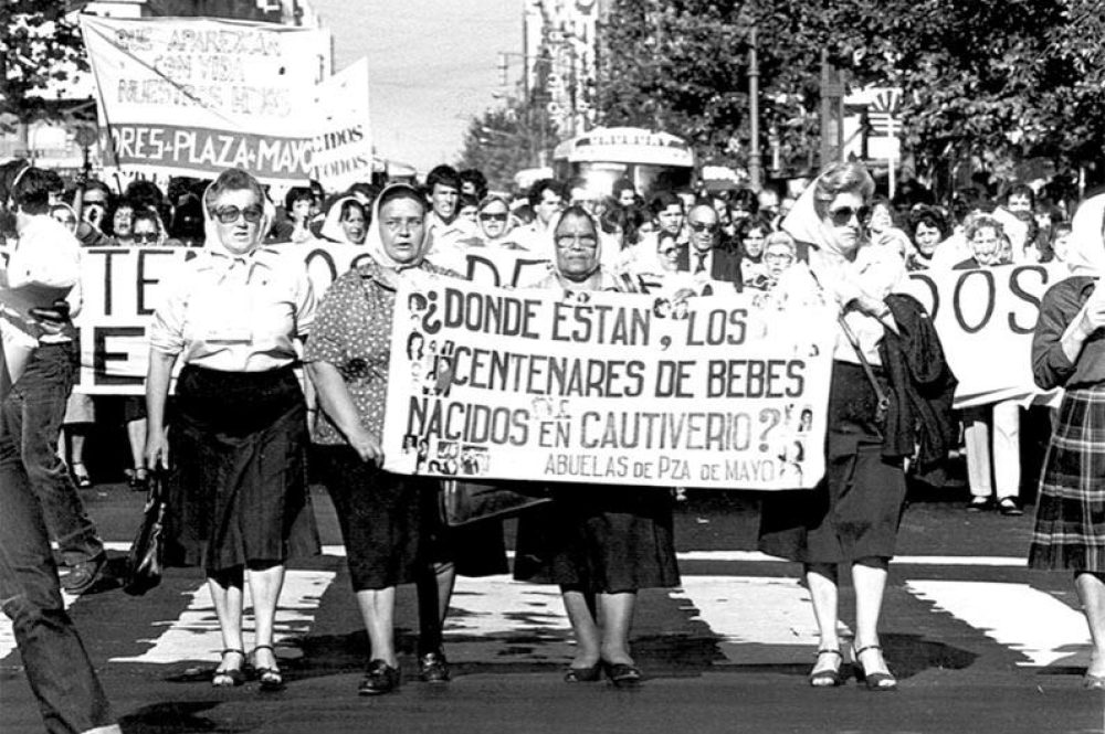 imagengaleria_img_int04_796_abuelas