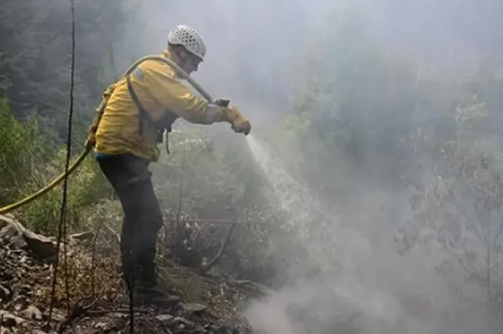 incendio-chubut-puerto-patriada-nacho-torres-2