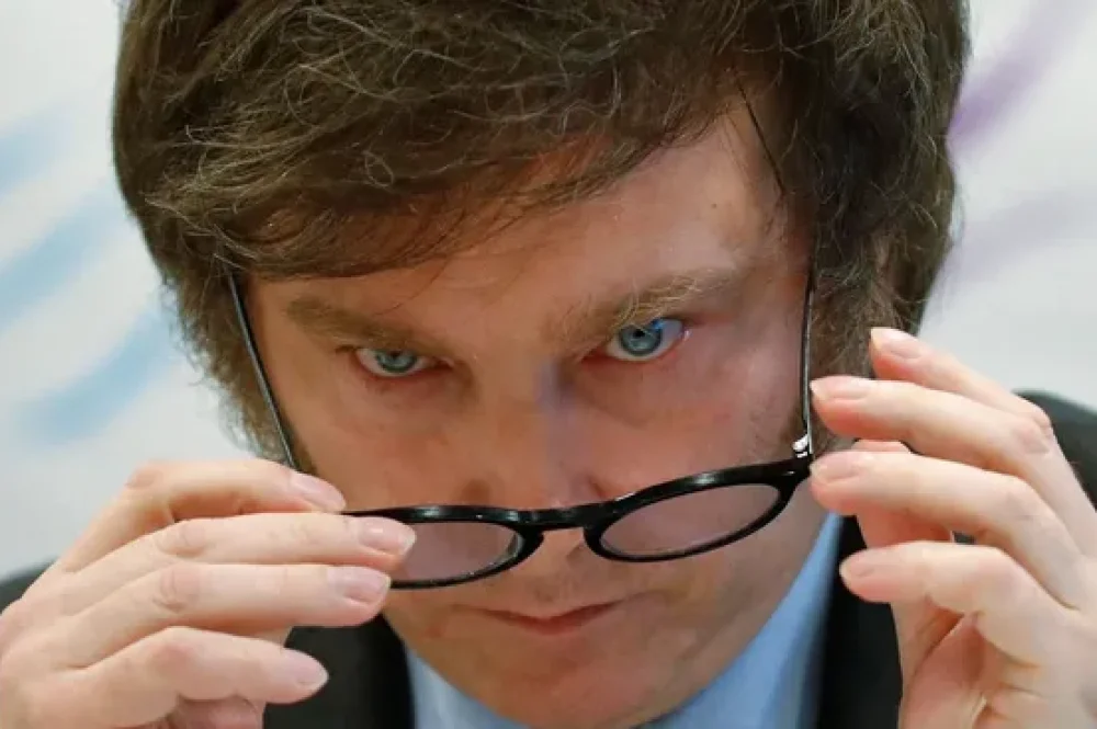 javier-milei-lentes-2