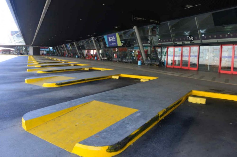 jleyes_aoita_1576533485