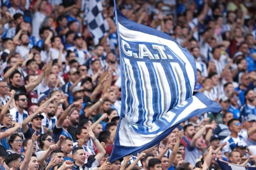 la-hinchada-espera-por-el-regreso-del-futbol-OQ4WHI4USZDM7CRDCJ5ANVVCD4