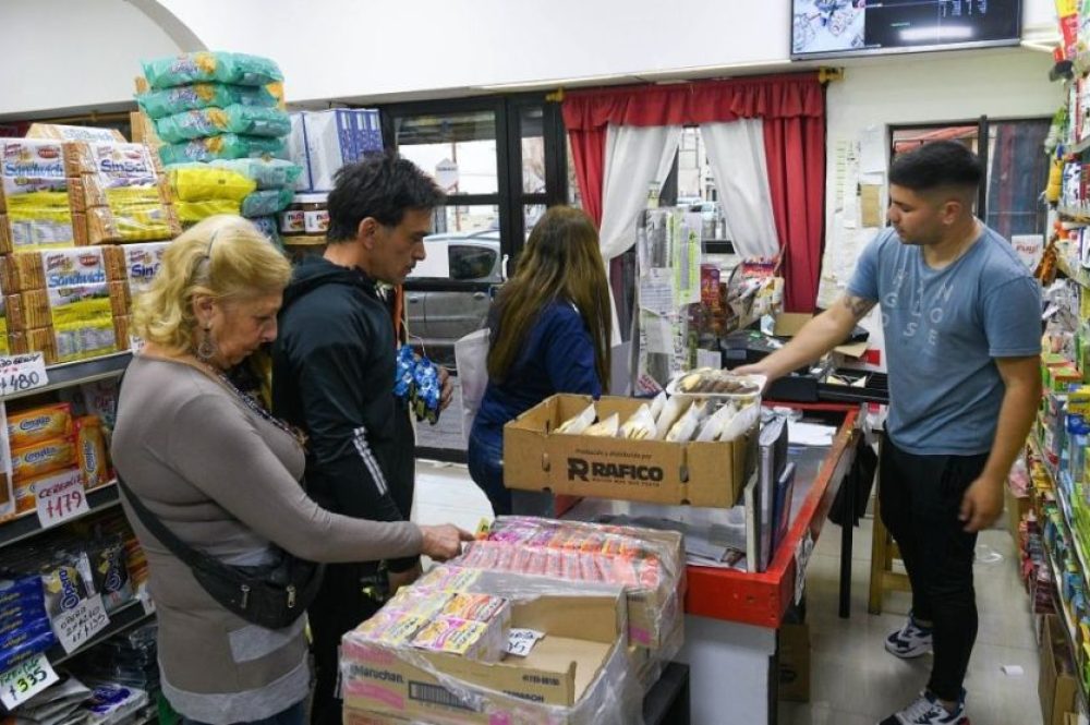 las-ventas-minoristas-volvieron-a-caer-por-noveno-mes-consecutivo-1674009
