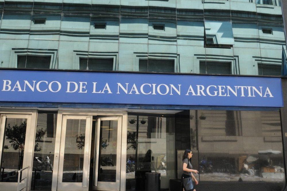 los-bancos-retrasaran-el-inicio___WWe3ktjp_1200x630__1