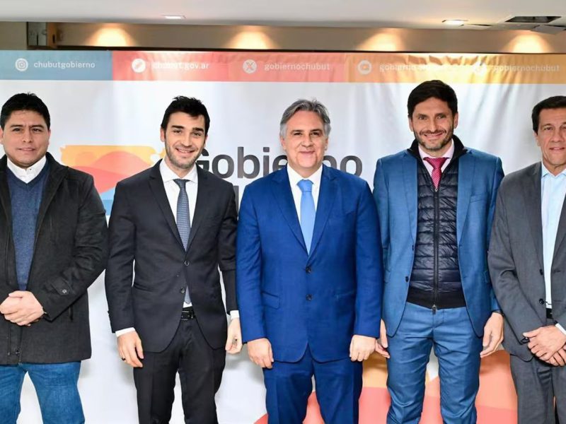 los-gobernadores-claudio-vidal-santa-cruz-ignacio-HFUHQCNMFBG3ZHQP5MV2HUS6I4